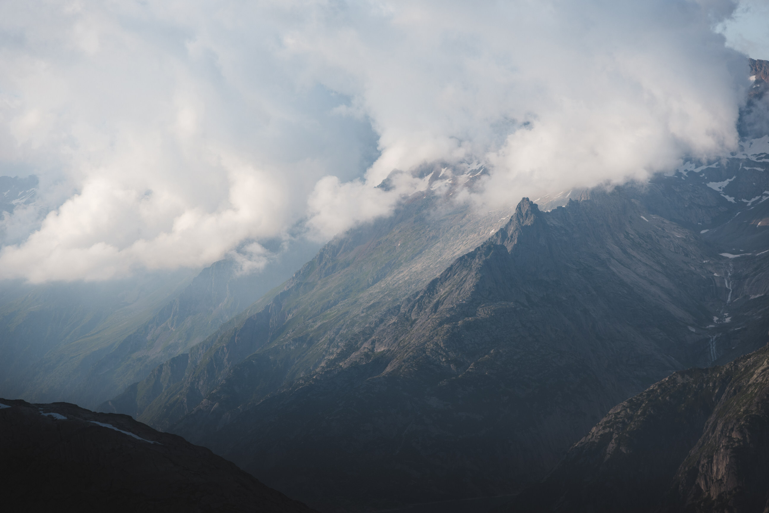 photo of summer hike